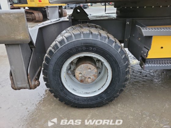 沃尔沃 EWR150 E 轮式挖掘机