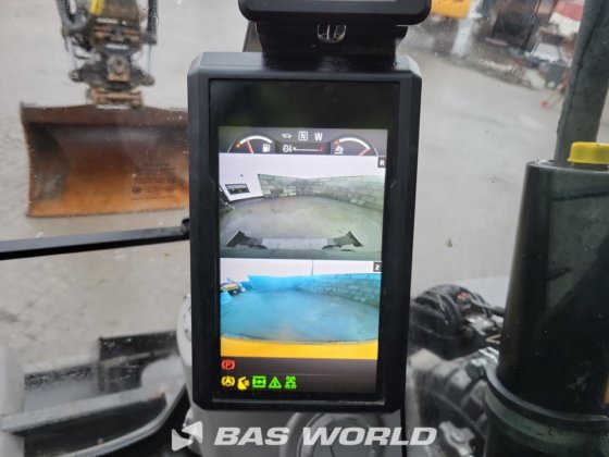 沃尔沃 EWR150 E 轮式挖掘机