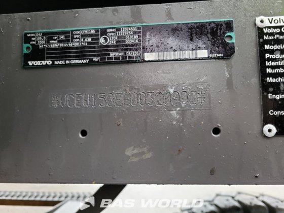 沃尔沃 EWR150 E 轮式挖掘机