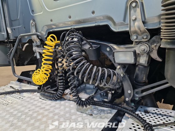 メルセデス アクトロス 1945 4X2 トラクターユニット