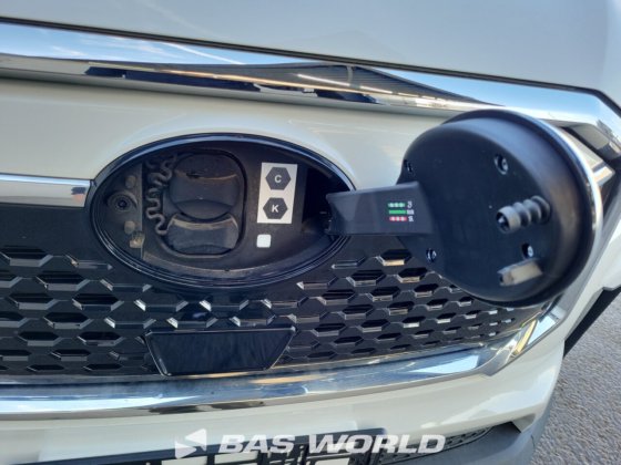 MAN 封闭箱式货车