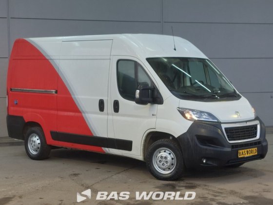 标致Boxer 130pk封闭式货车