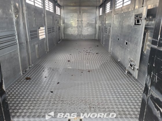 Fiege Tec 家畜輸送