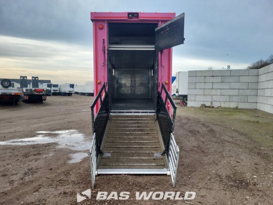 Fiege Tec 家畜輸送