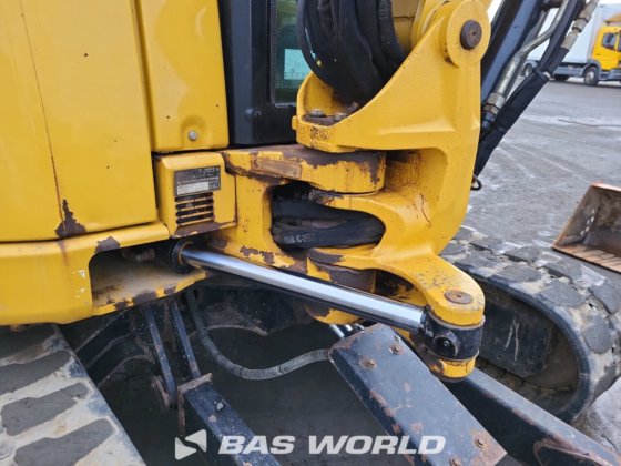 キャタピラー 305 E2 ミニショベル <10t