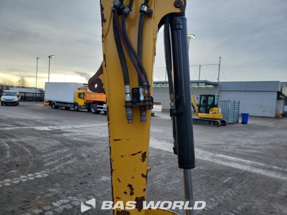 キャタピラー 305 E2 ミニショベル <10t