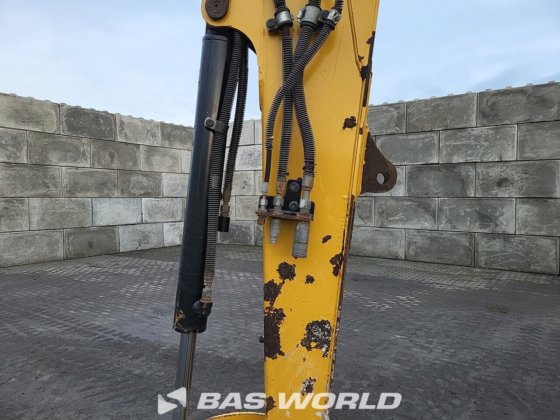 キャタピラー 305 E2 ミニショベル <10t