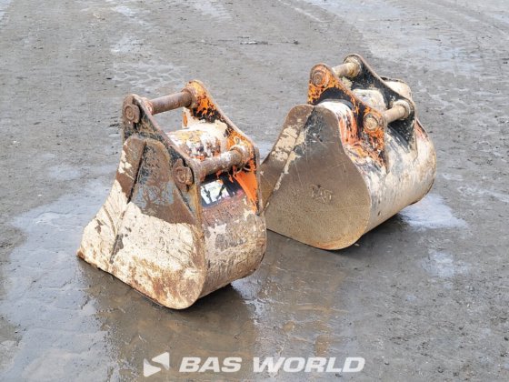 キャタピラー 305 E2 ミニショベル <10t