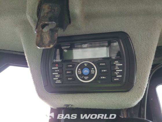 キャタピラー 305 E2 ミニショベル <10t