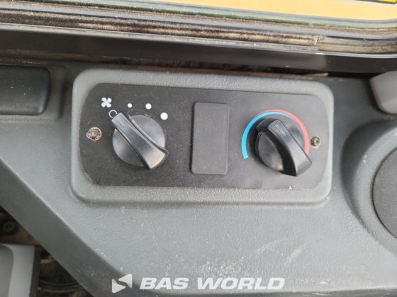 キャタピラー 305 E2 ミニショベル <10t