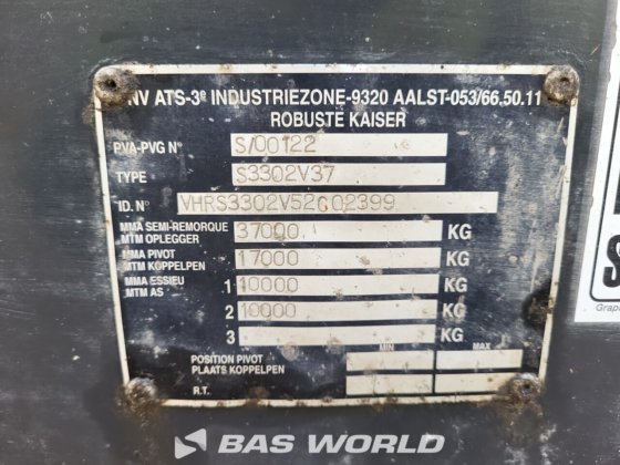 坚固的凯撒倾卸车