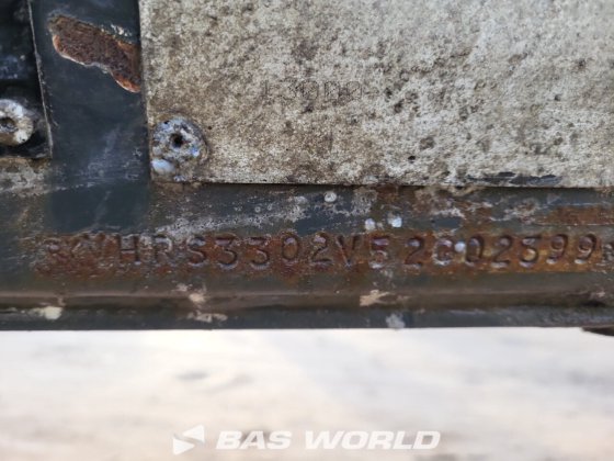 坚固的凯撒倾卸车