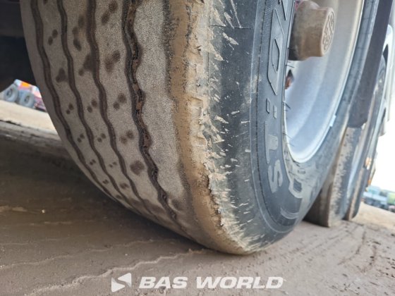 Feldbinder 料仓半拖车