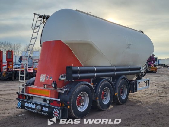 Feldbinder 料仓半拖车