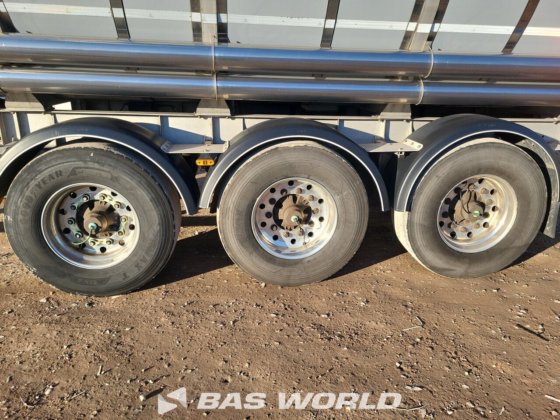 Van Hool 罐式半拖车