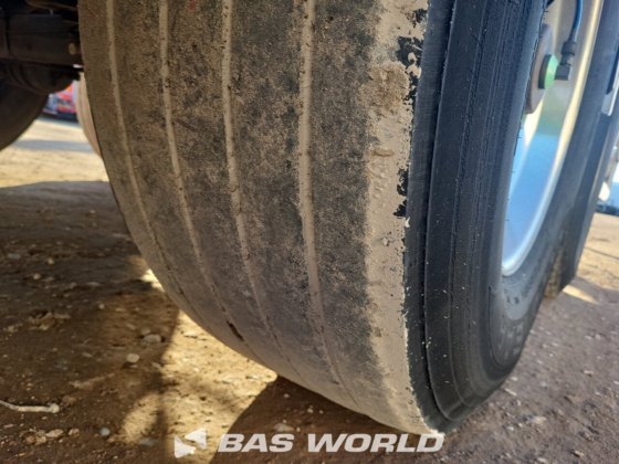 Van Hool 罐式半拖车