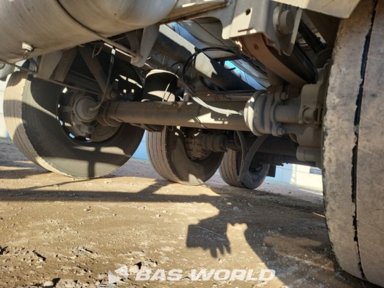 Van Hool 罐式半拖车