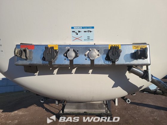 Van Hool 罐式半拖车