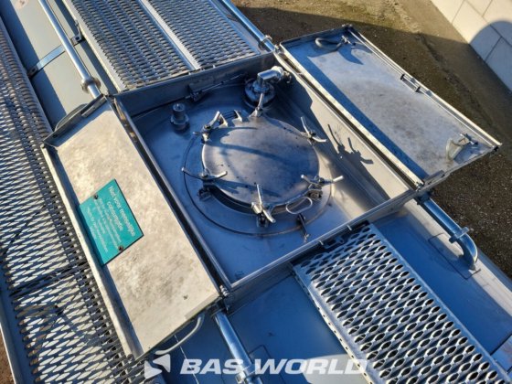 バンフールタンク・セミトレーラー