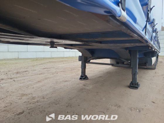 Krone 帘式半挂车