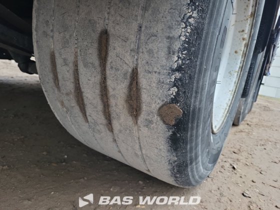 Krone 帘式半挂车