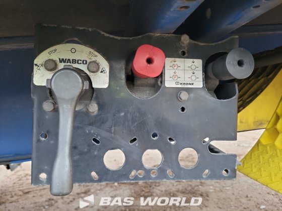 Krone 帘式半挂车