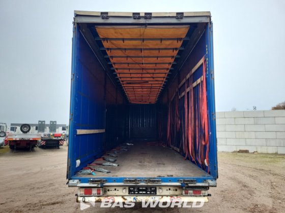 Krone 帘式半挂车