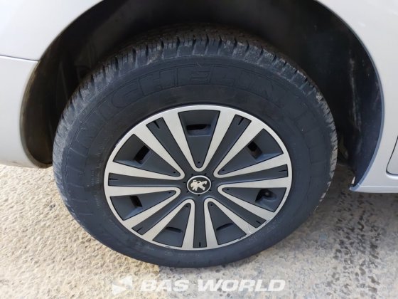 プジョー クローズドボックスバン