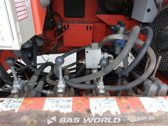 特雷克斯·芬莱 883 破碎机