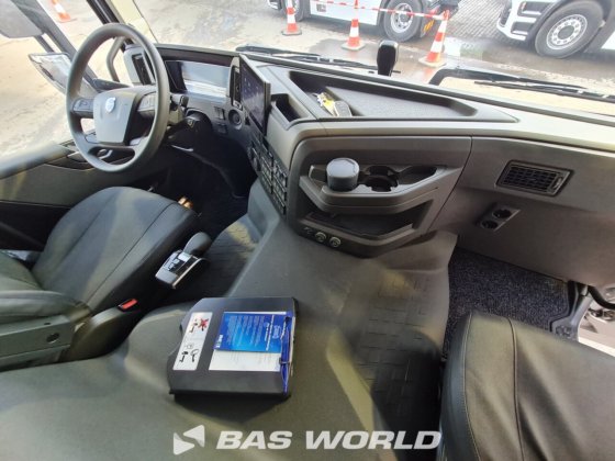 ボルボ FM 460 8X2 コンクリートポンプ