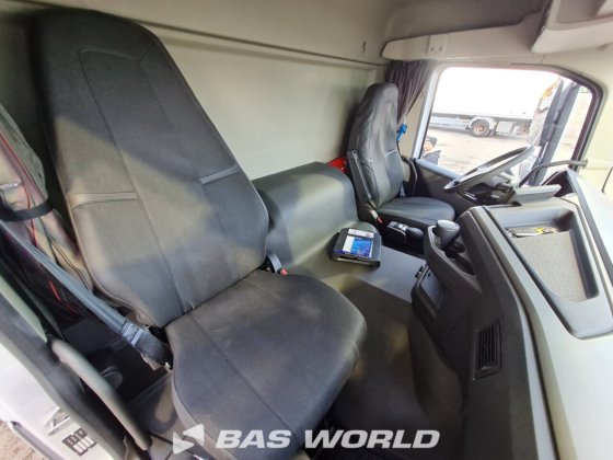 ボルボ FM 460 8X2 コンクリートポンプ