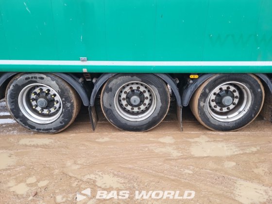 克拉克步行地板