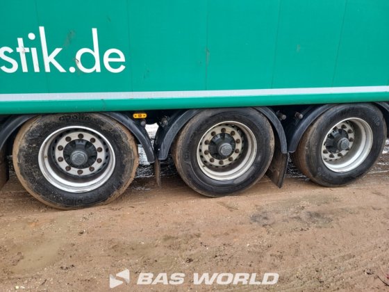 克拉克步行地板