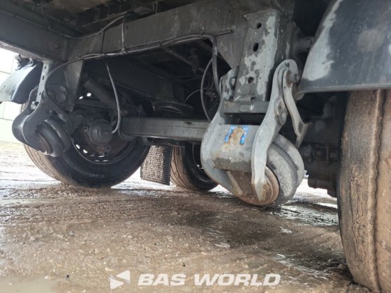 克拉克步行地板