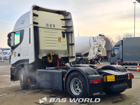 依维柯 Stralis 460 4X2 牵引车组