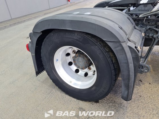 梅赛德斯 Actros 1846 4X2 拖拉机组