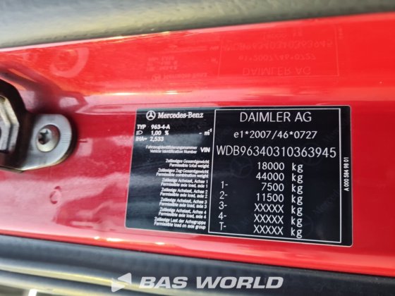 梅赛德斯 Actros 1846 4X2 拖拉机组