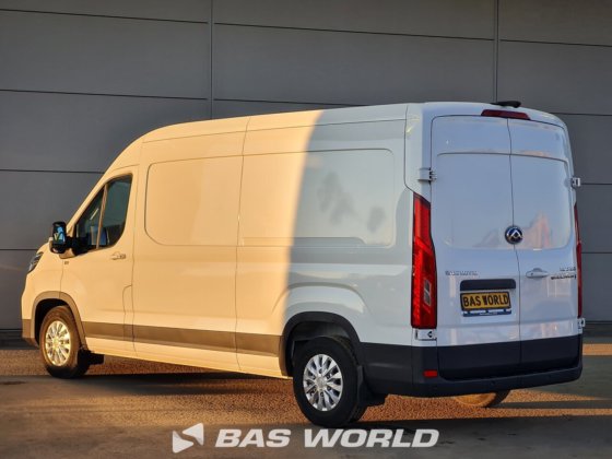 マクサスeデリバリー9クローズド・ボックス・バン