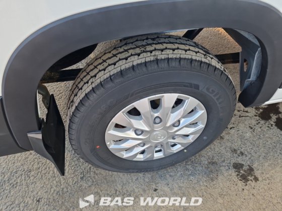 マクサスeデリバリー9クローズド・ボックス・バン