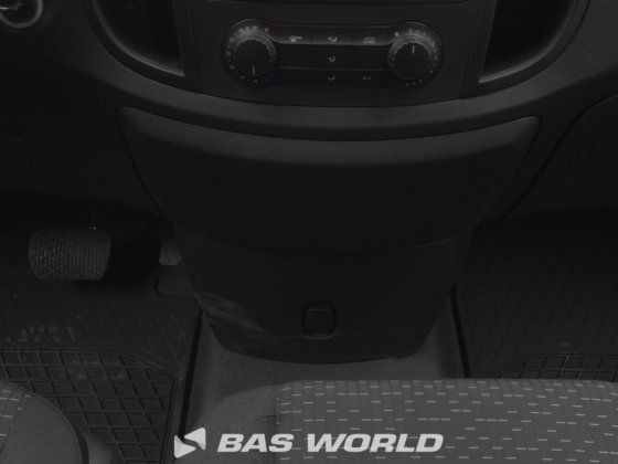 メルセデス・クローズド・ボックス・バン