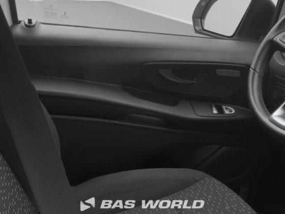 メルセデス・クローズド・ボックス・バン