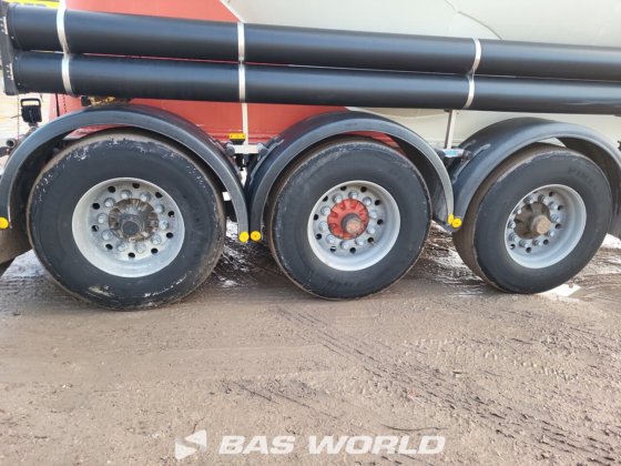 フェルトベンダーサイロセミトレーラー