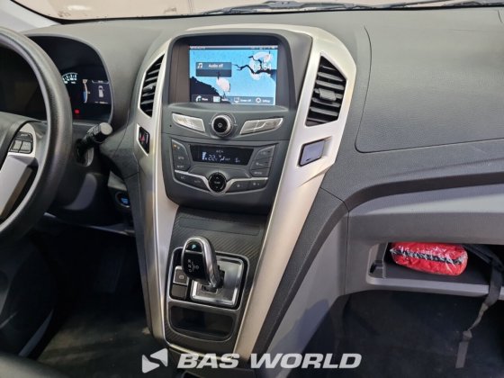 BYD封闭式厢式车