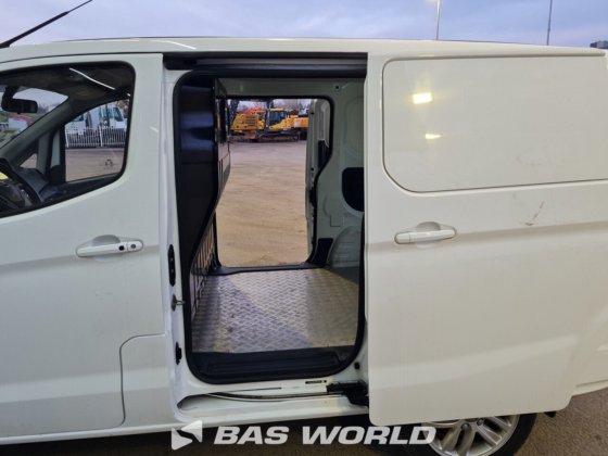 BYD封闭式厢式车