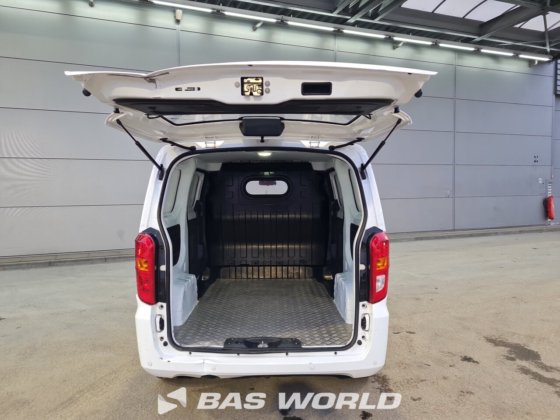 BYD封闭式厢式车