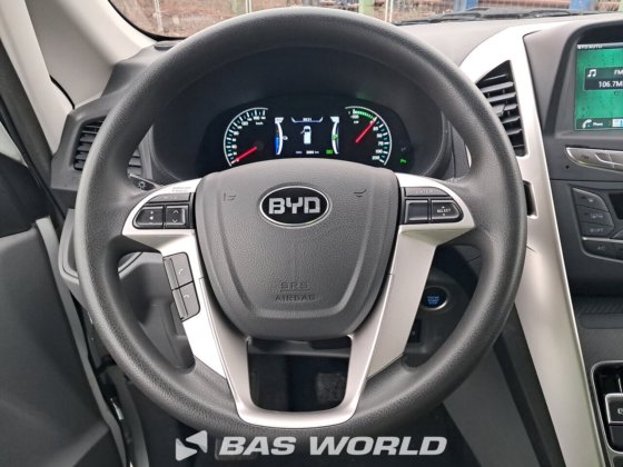 BYD クローズドボックスバン