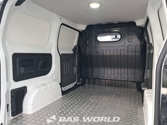 BYD クローズドボックスバン