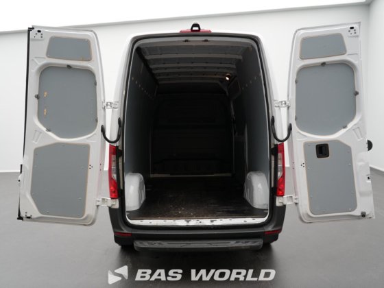 メルセデス スプリンター 315 CDI クローズド・ボックス・バン