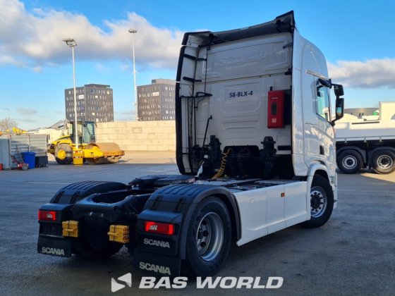 斯堪尼亚 R410 4X2 牵引车组