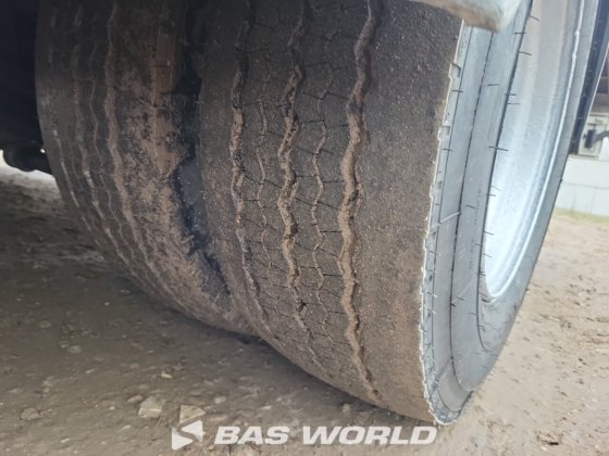 TRAX 低架半挂车